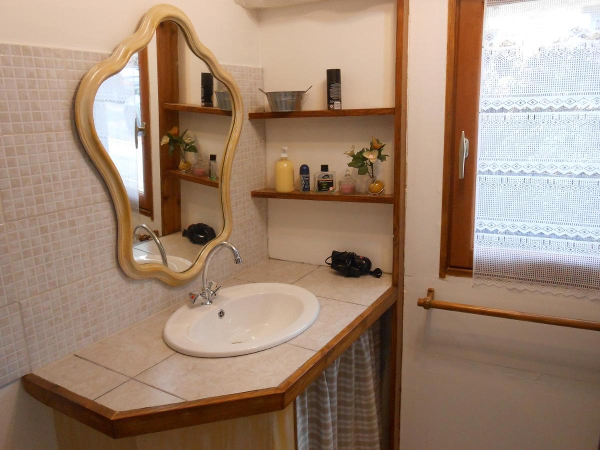 Chambre D'Hotes Le Fourniou Melle  Luaran gambar